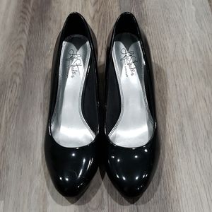 SUPER COMFORTABLE Heels